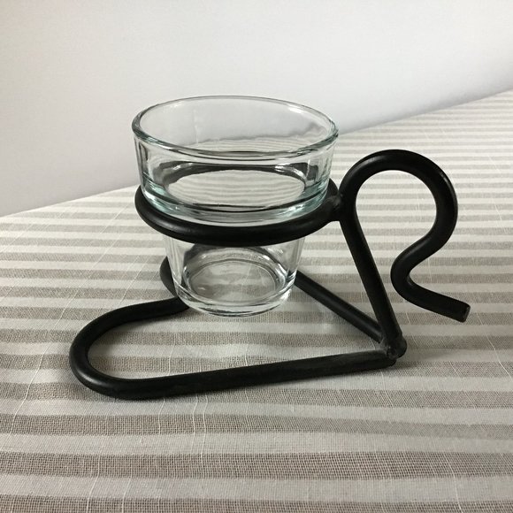 Vintage Wrought Iron & Glass Candle Holder Heart Base - Picture 5 of 8
